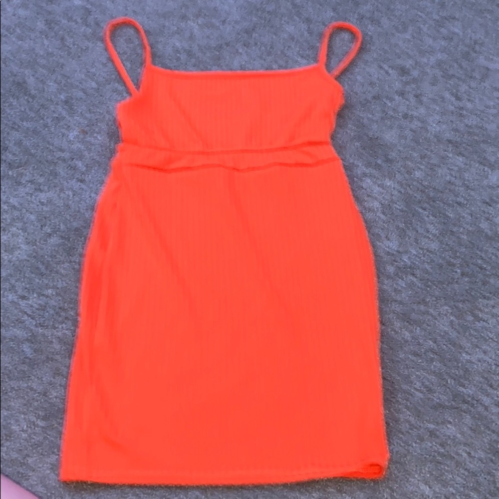 PrettyLittleThing Bright Orange Bodycon Dress